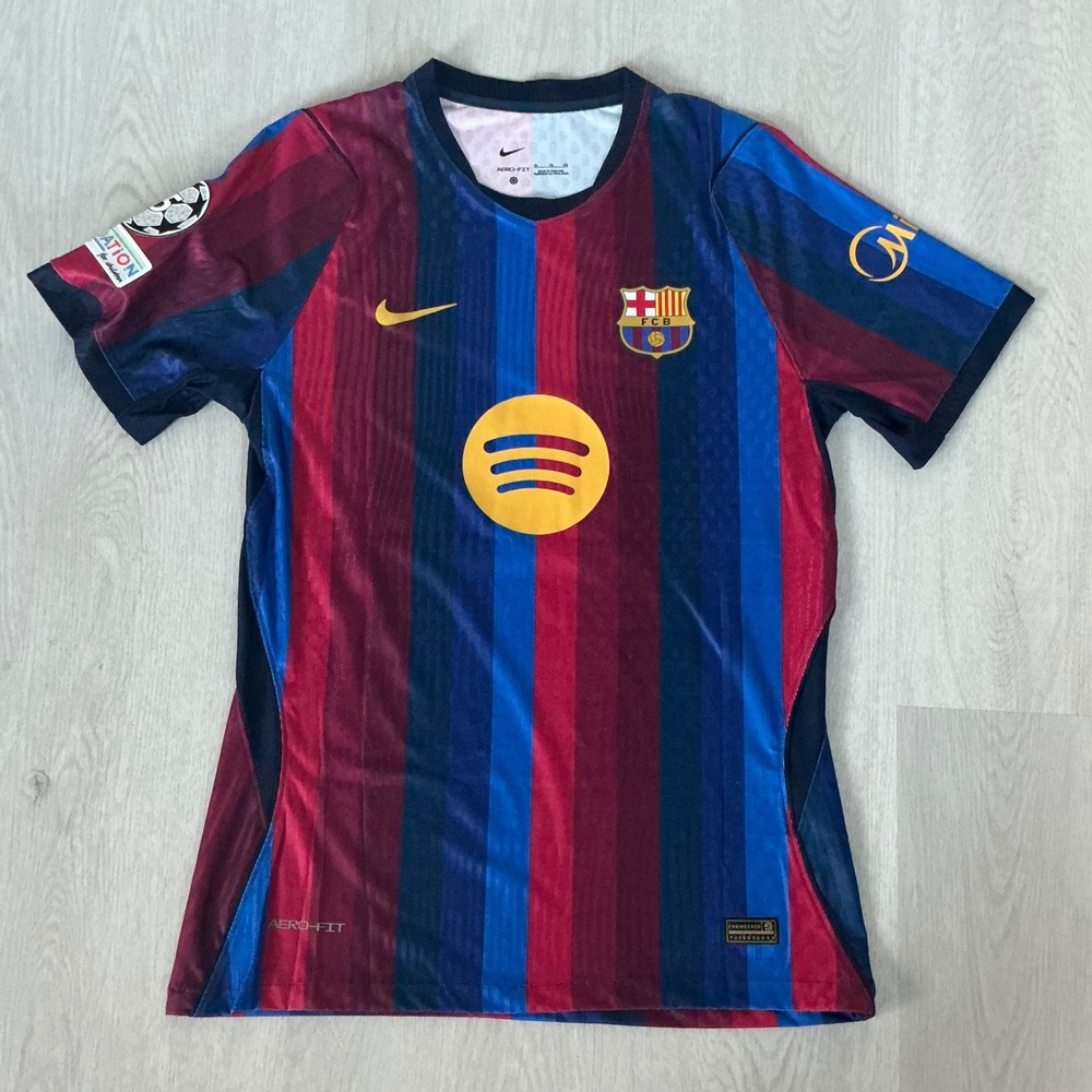 FC Barcelona Rodrigo #16 Nike jersey with Champions League - XL - Picture 2 of 10